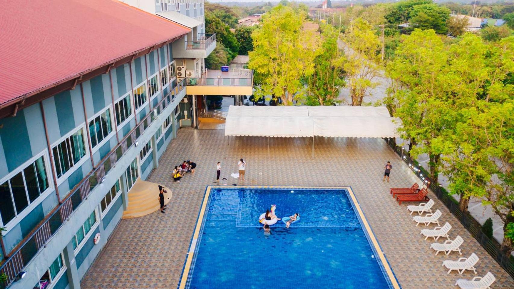 Sky View Hotel בורי ראם מראה חיצוני תמונה